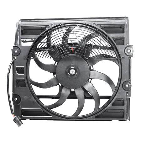 A/C Condenser Cooling Fan Assembly for BMW 7 Series S63864