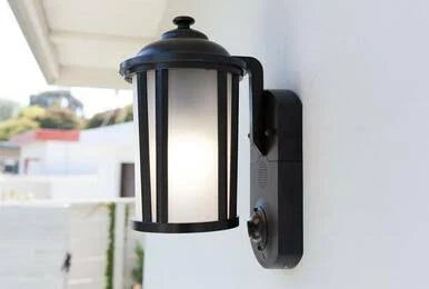 Black Smart Security Light with HD Security Camera U155