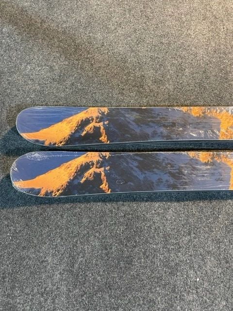 Snow Fun Bike Ski Boards/Powder Skis N943174