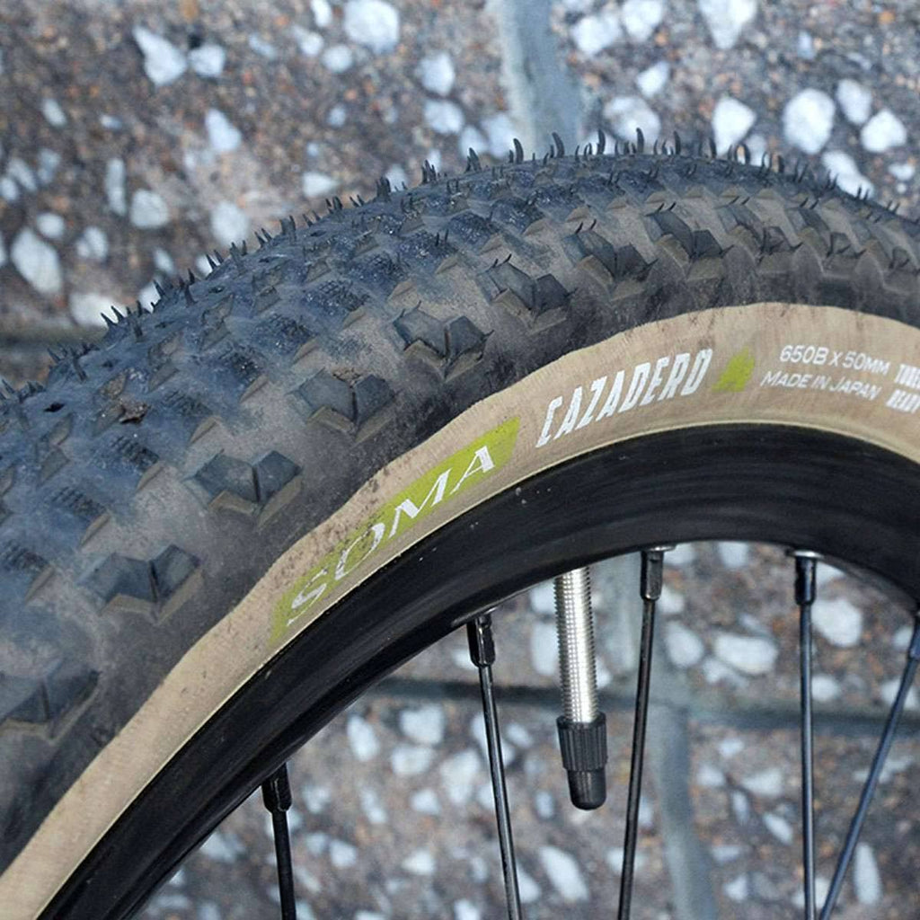 650B x 50 Black Skinwall Bicycle Tire O8436