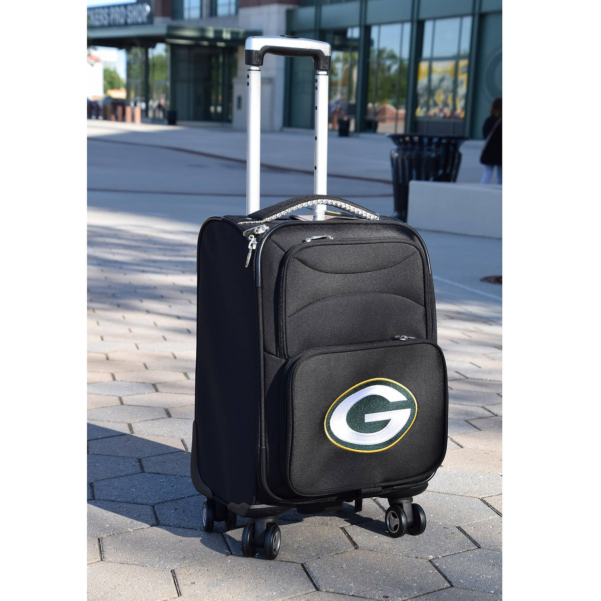 Black 21x22 Spinner Carry-On O521634