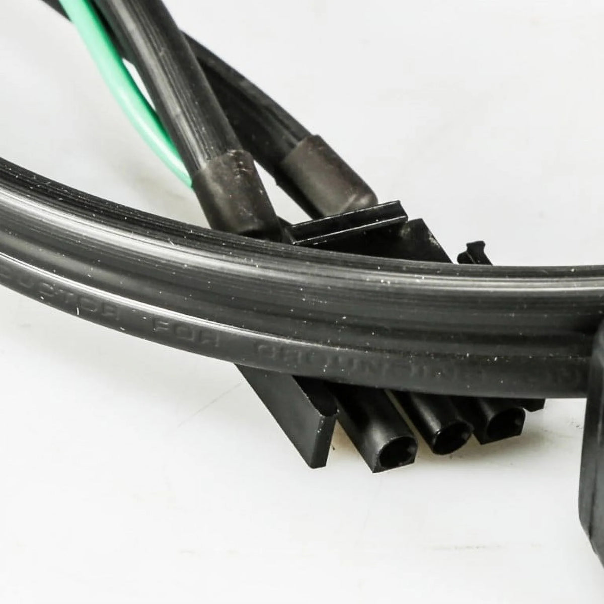 Power Cord L676