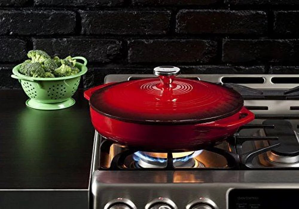 Red Enameled Cast Iron Covered Casserole P881