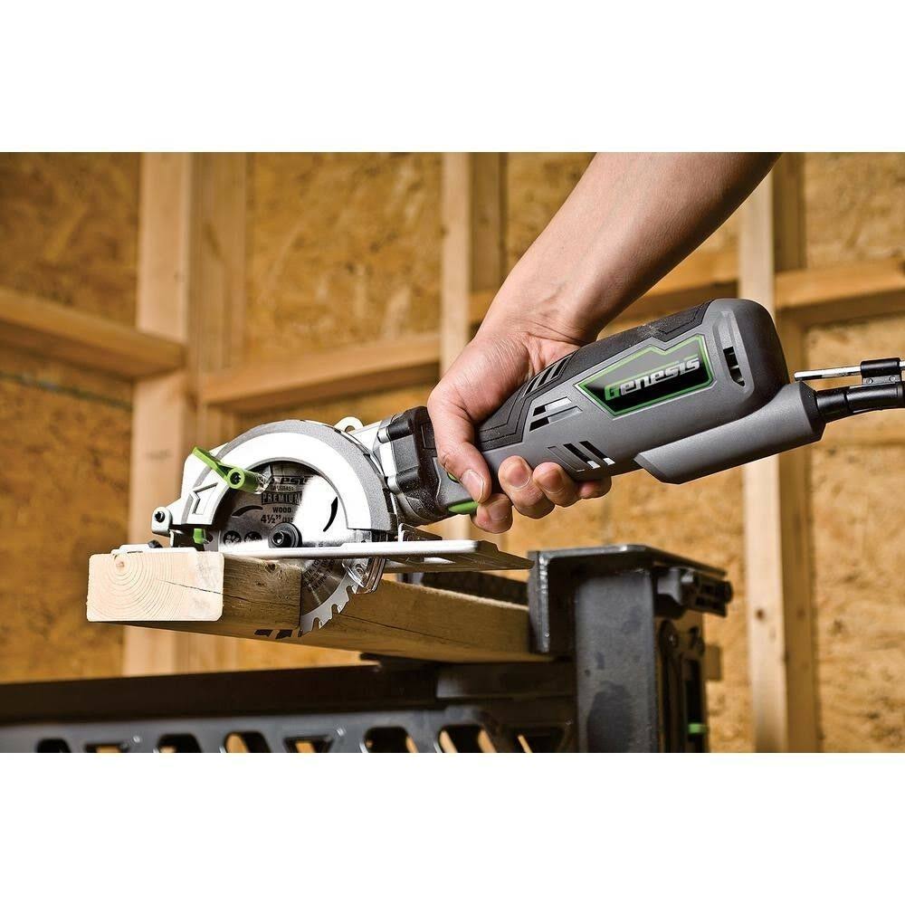 Compact Circular Saw E557647