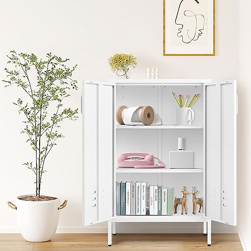 White Metal Storage Cabinet with 2 Doors and 2 Adjustable Shelves Y60187