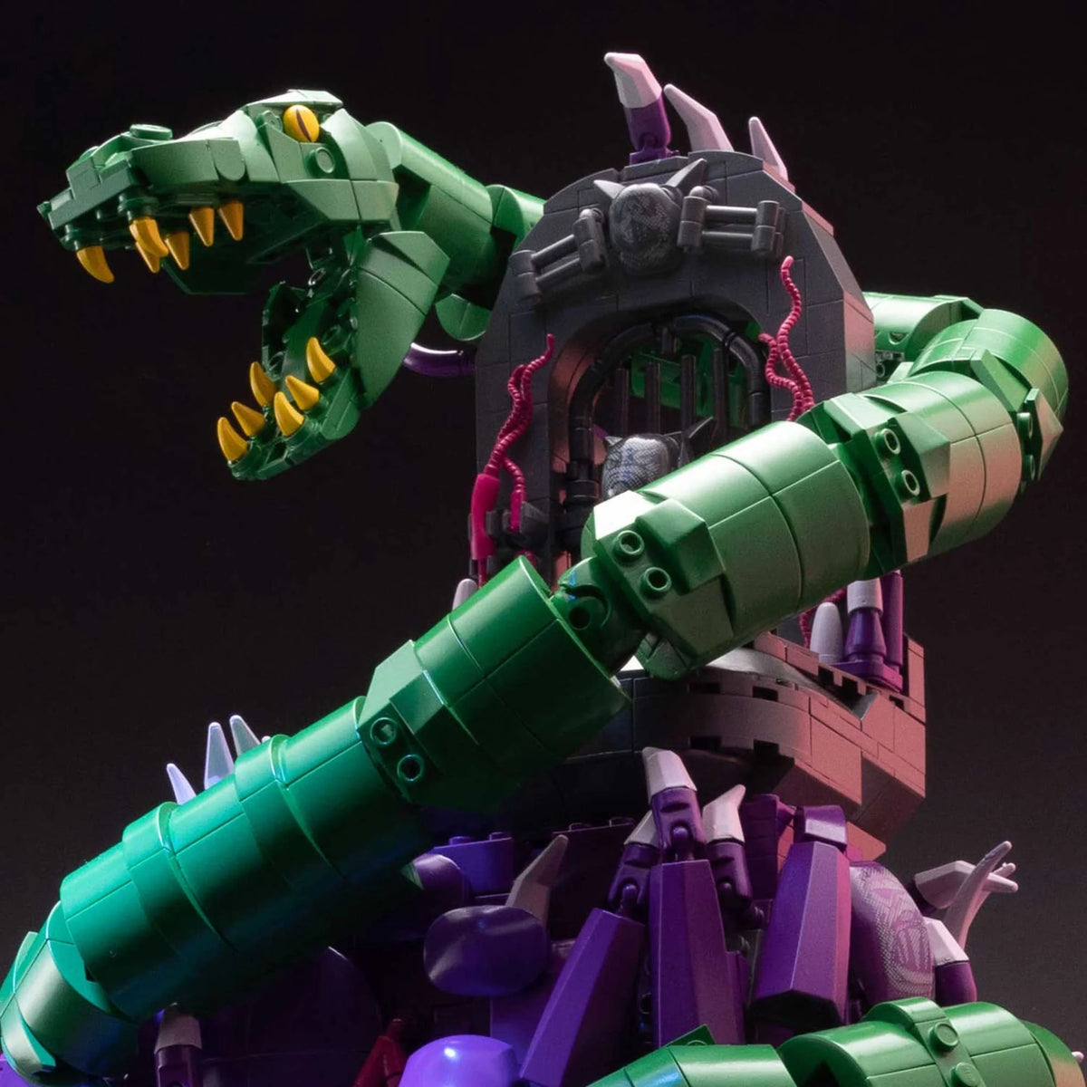 Masters of the Universe Snake Mountain V40856