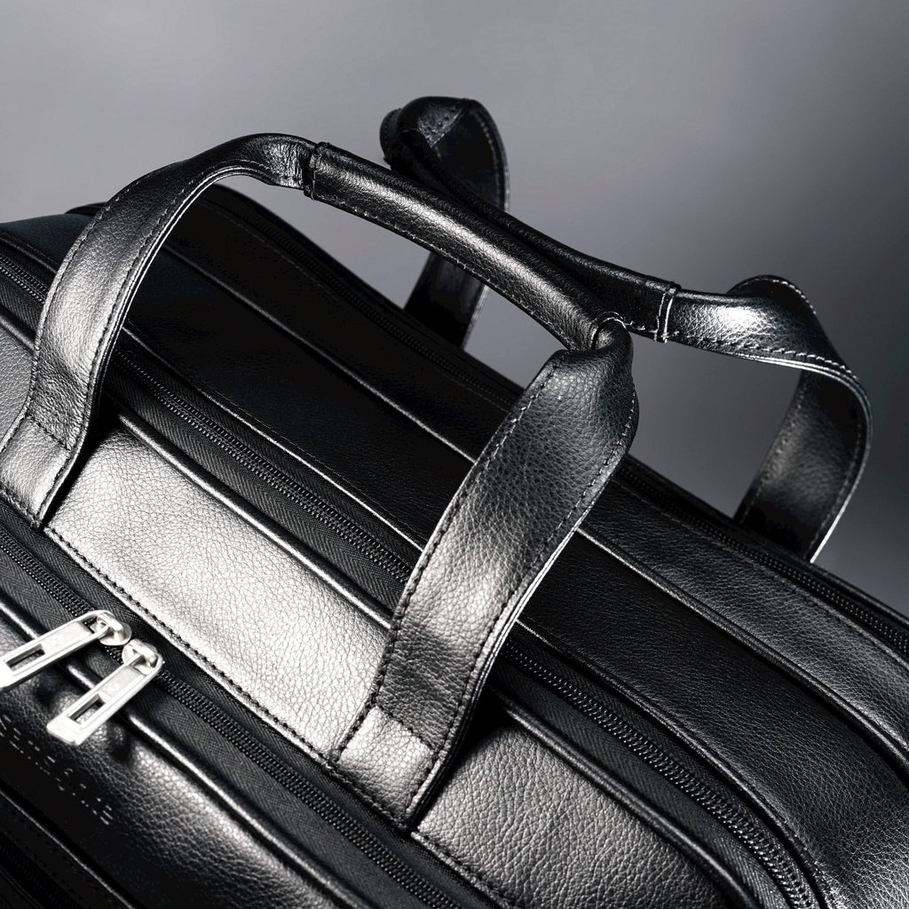 Leather Expandable Business Case M6830