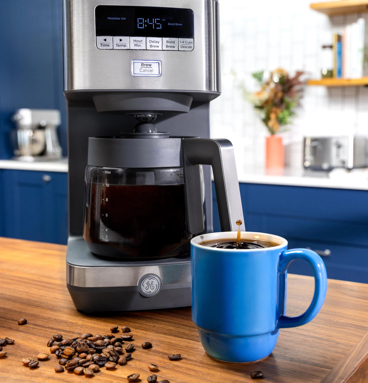 12 Cup Drip Coffee Maker with Keep Warm Plate P308
