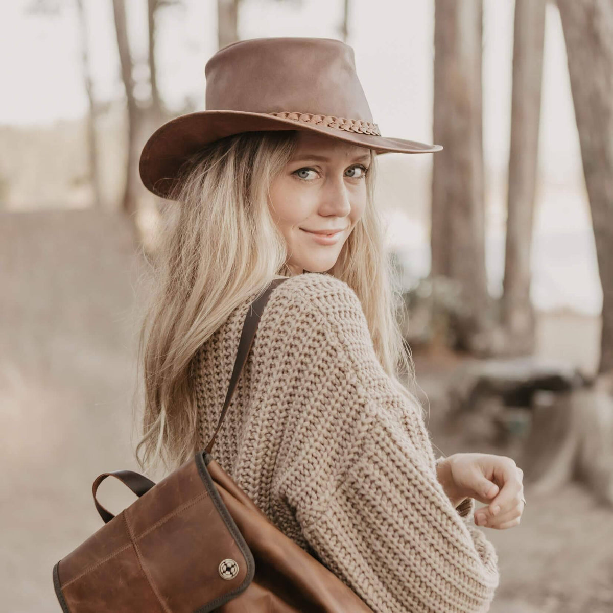Copper Leather Hat Z4147