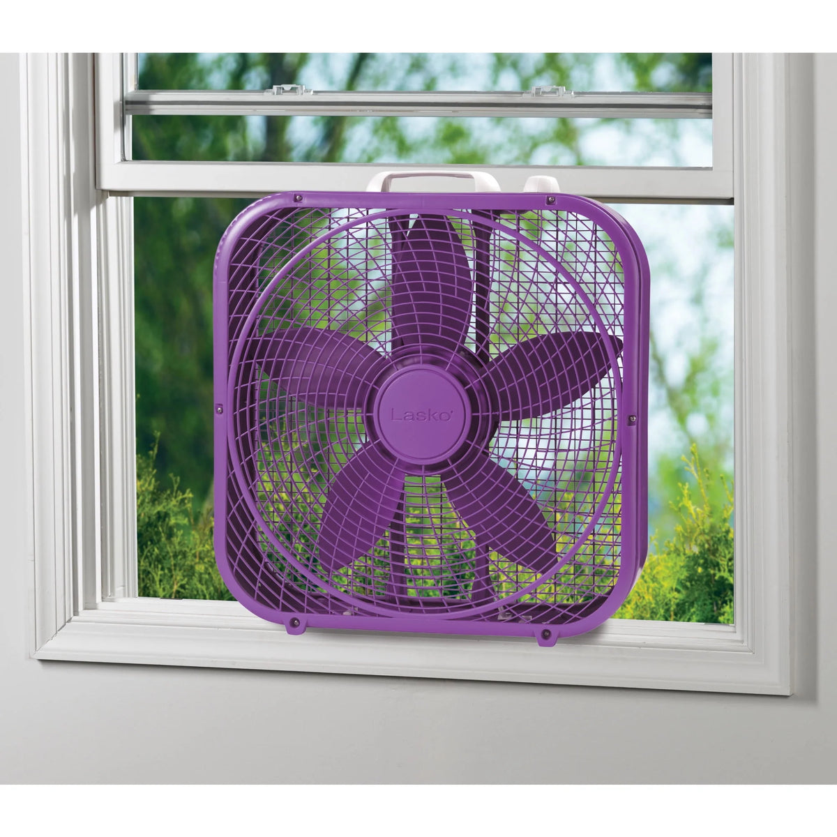 20 Box Fan with 3 Speeds, White J9902